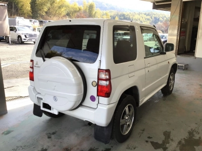 MITSUBISHI PAJERO MINI