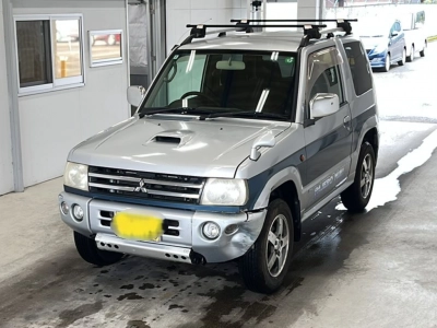 MITSUBISHI PAJERO MINI