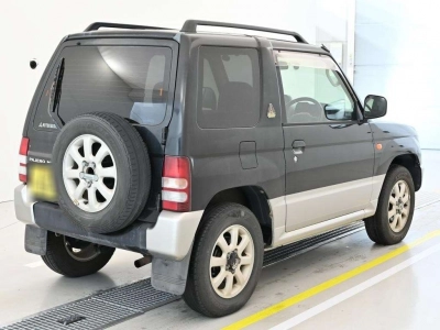 MITSUBISHI PAJERO MINI