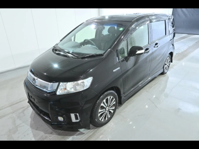 HONDA FREED SPIKE