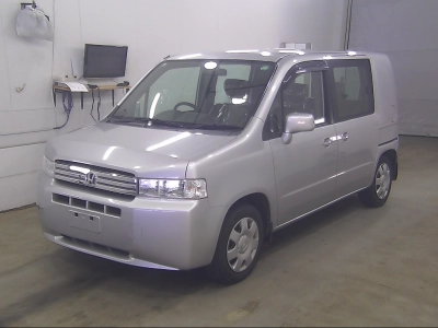 HONDA MOBILIO SPIKE