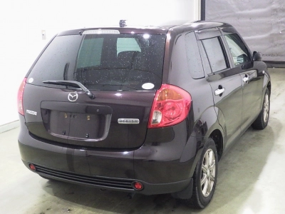 MAZDA VERISA