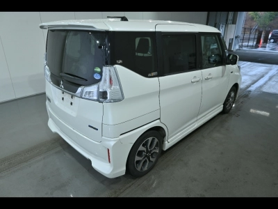 MITSUBISHI DELICA D:2