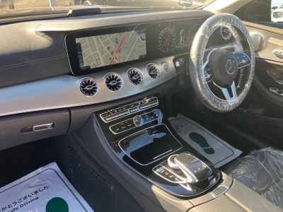 MERCEDES BENZ E CLASS