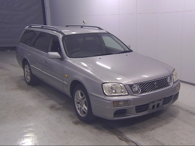 NISSAN STAGEA