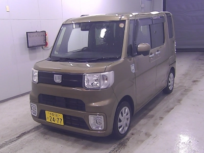 DAIHATSU WAKE