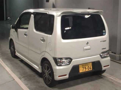 SUZUKI WAGON R STINGRAY