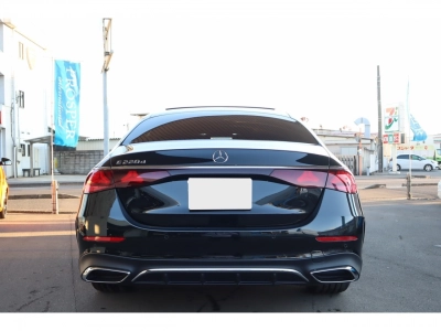 MERCEDES BENZ E CLASS