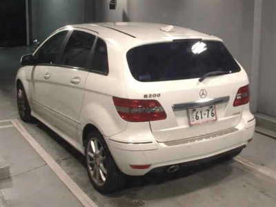 MERCEDES BENZ B CLASS