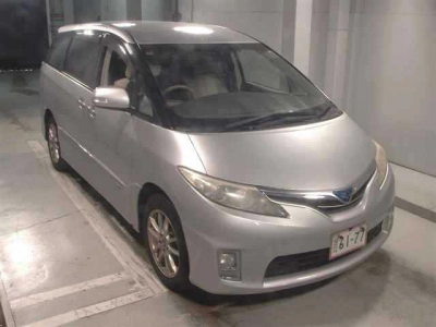 TOYOTA ESTIMA HYBRID