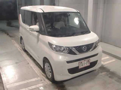 NISSAN ROOX