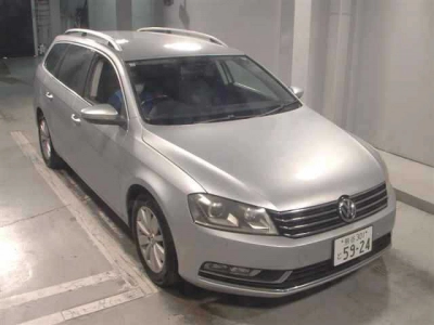 VOLKSWAGEN PASSAT VARIANT