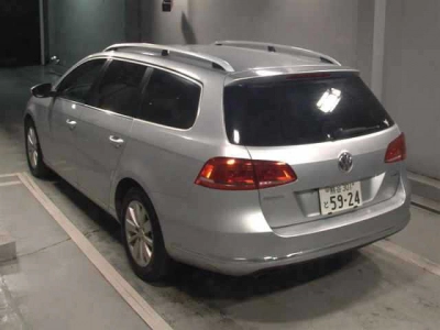 VOLKSWAGEN PASSAT VARIANT