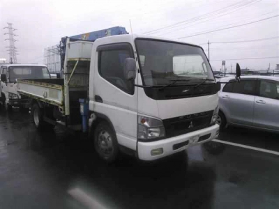 MITSUBISHI CANTER