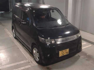 SUZUKI WAGON R STINGRAY