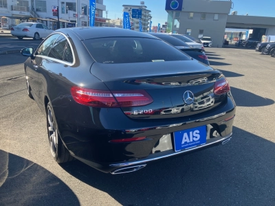 MERCEDES BENZ E CLASS