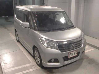 MITSUBISHI DELICA D:2