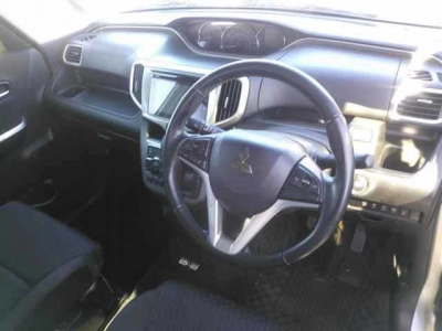 MITSUBISHI DELICA D:2