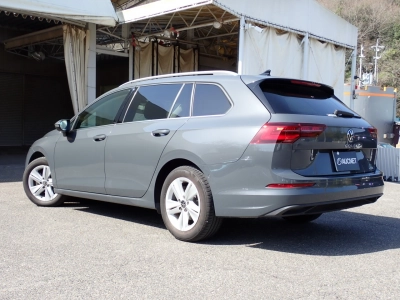 VOLKSWAGEN GOLF VARIANT