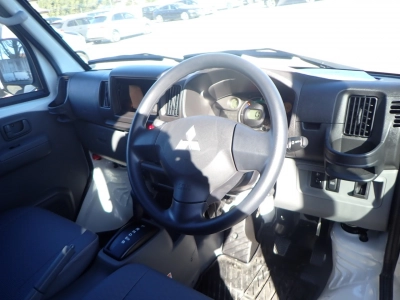 MITSUBISHI MINICAB EV