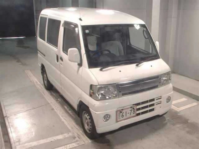 MITSUBISHI MINICAB