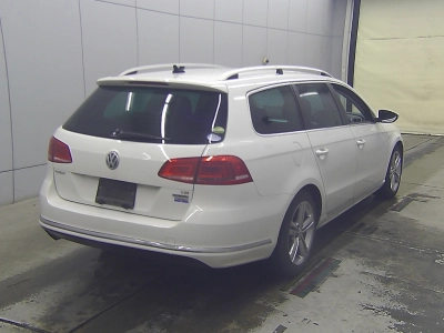 VOLKSWAGEN PASSAT WAGON