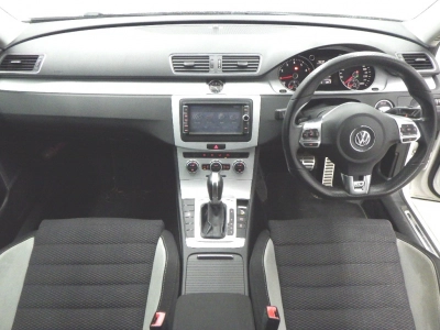 VOLKSWAGEN PASSAT WAGON