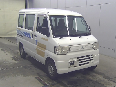 MITSUBISHI MINICAB