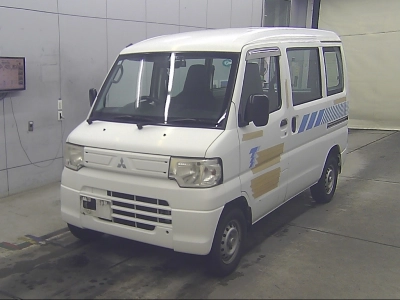 MITSUBISHI MINICAB