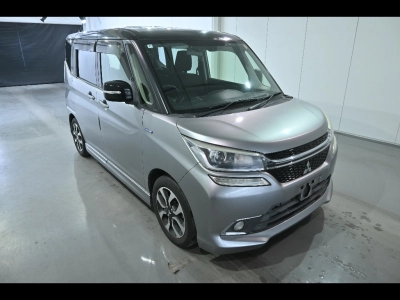 MITSUBISHI DELICA D:2