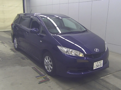 TOYOTA WISH
