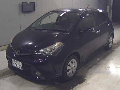 TOYOTA VITZ