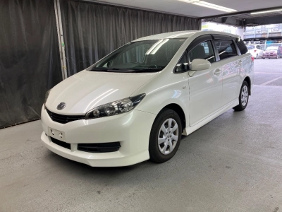 TOYOTA WISH
