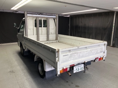 NISSAN VANETTE TRUCK