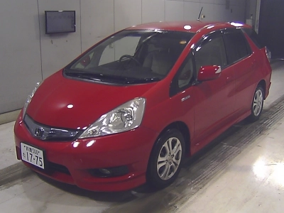 HONDA FIT SHUTTLE