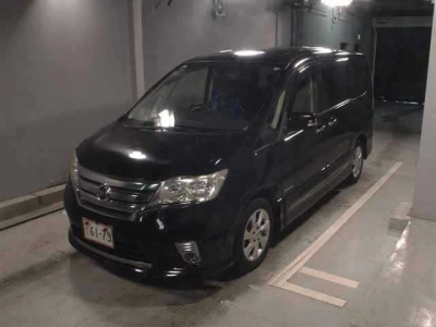 NISSAN SERENA