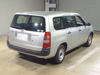 TOYOTA SUCCEED VAN