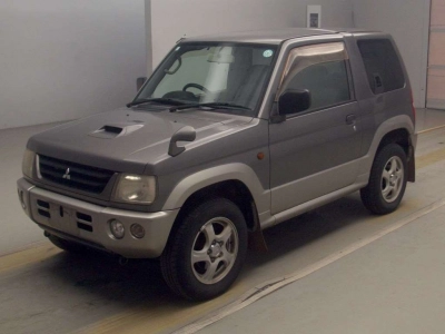 MITSUBISHI PAJERO MINI