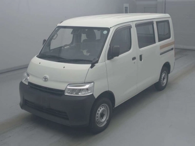 TOYOTA TOWN ACE VAN