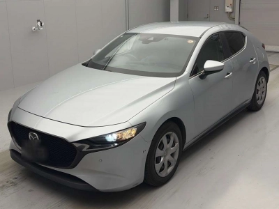 MAZDA MAZDA3 FASTBACK