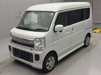 NISSAN NV100 CLIPPER RIO