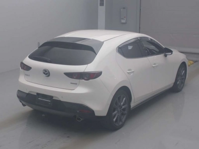 MAZDA MAZDA3 FASTBACK