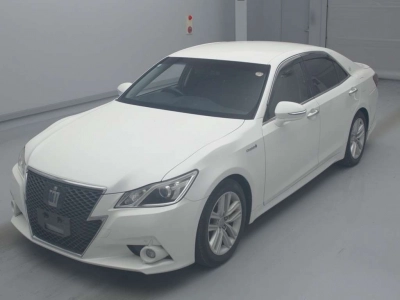 TOYOTA CROWN HYBRID