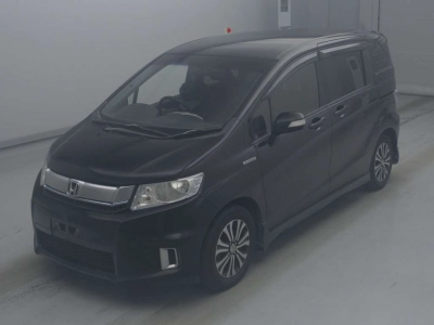 HONDA FREED SPIKE HYBRID