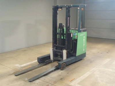 TOYOTA  FORKLIFT 