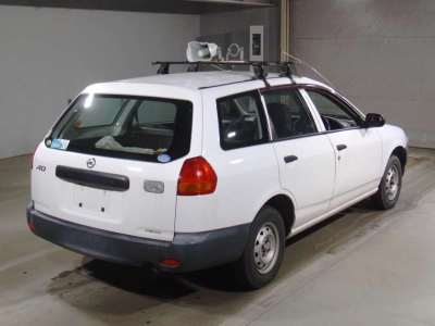 NISSAN AD VAN
