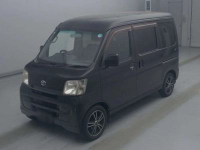 TOYOTA PIXIS VAN