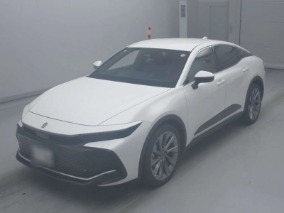 TOYOTA CROWN CROSSOVER