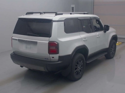 TOYOTA LAND CRUISER 250