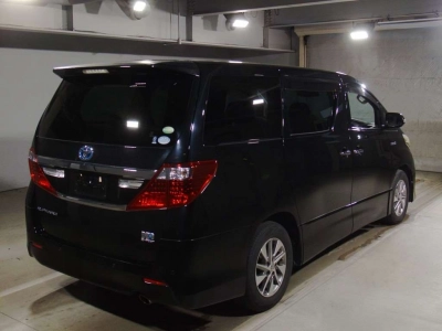 TOYOTA ALPHARD HYBRID